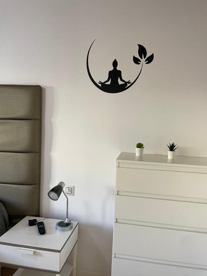 Apartamento Amoedo Apartment Redondela Bagian luar foto